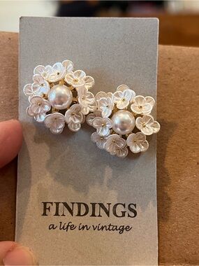 White Pearl Flower Cluster Earrings